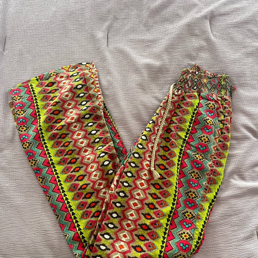 Boho Kiss & Cry Pants — Size Small!!